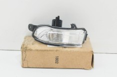 Semnalizare oglinda ușă dreapta față SKODA OCTAVIA III 5E3 2013 OEM: 6V0949101A 13707910