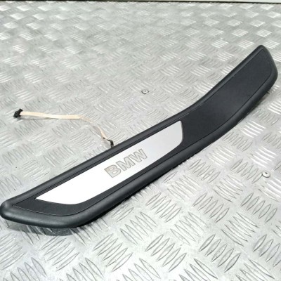Prag Plastic Spate Dreapta BMW Seria 7 F01-F04 2008-2014 foto