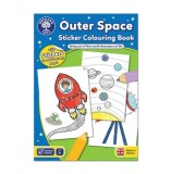 Cumpara ieftin Carte de colorat cu activitati in limba engleza si abtibilduri - In spatiu