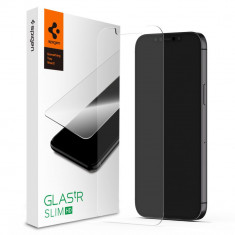 Folie pentru iPhone 12 / 12 Pro - Spigen Glas.TR Slim - Clear foto