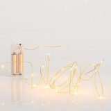 Instalație de Lumini de Crăciun, Copper, 20 Becuri LED, Culoare Alb Cald, Lungime 1.9m, Baterii 2xAA, Interior, Cablu Bronz