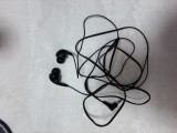 Casti audio in ear cu mufa jack de 3.5mm