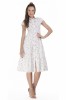 Rochie midi tip camasa T&#039;esha, alba cu floricele colorate, maneca scurta, bumbac 100%, fabricata in Romania