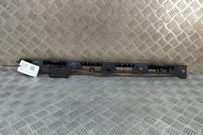 Suport prag lateral dreapta spate PORSCHE MACAN 95B 2014 OEM: 95B853538B,95B.853.538.B | 24816137