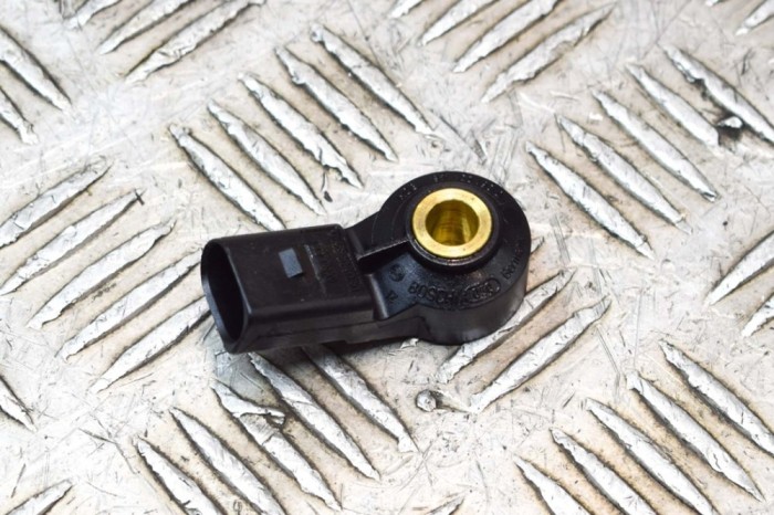 Senzor de detonație motor PORSCHE PANAMERA 971 2019 OEM: 030905377C,030.905.377.C,0281231146 17768705