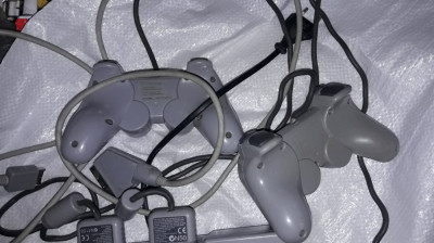 Consola Sony Playstation SCPH-7502 Joc pe televizor vechi.De colectie,T.GRATUIT foto