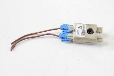 Amplificator de antena BMW 7 F01, F02 2012 OEM: 9118261 | 4001282 foto