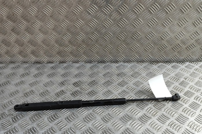 Amortizor capota st&acirc;nga față MERCEDES-BENZ E W213 2016 OEM: A2139800164 31354261