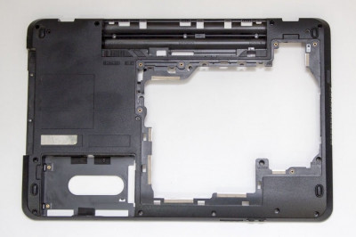 Bottom case Fujitsu LifeBook AH531 / CP515937-02 / 3EFH5BSJT10 foto