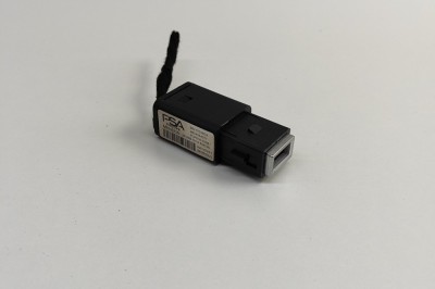 USB OPEL MOKKA 2023 OEM: 98217039DX 30308385 foto
