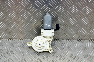 Motor macara geam ușă st&amp;acirc;nga spate DODGE RAM 1500 Pick-up DJ, DS 2018 OEM: A15771-200 13888347 foto