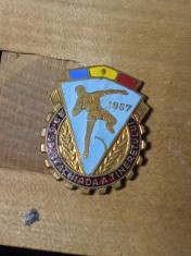 Insigne (3) Spartachiada RPR 1957