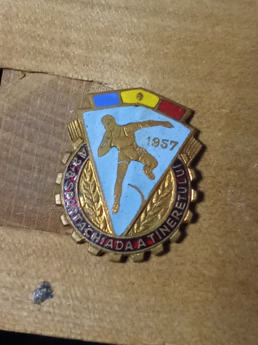 Insigne (3) Spartachiada RPR 1957