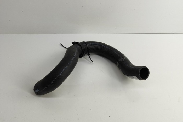 Furtun de lichid de răcire TOYOTA RAV 4 V XA50 2021 OEM: 16572-25060 29177790