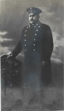 P2179N Bărbat &icirc;n uniformă civilă rusă, perioada țaristă, studio fotografic din Odessa