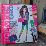 Top Model Create Your 8909.001 &ndash; Design Studio Folder with 1 Pad (30 Sheets) (carte pentru copii)