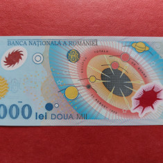 Bancnota 2000 lei 1999 eclipsa Romania.