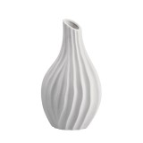 Cumpara ieftin Vaza flori ceramica alba Tribeca 19,5 x 15 x 31 cm