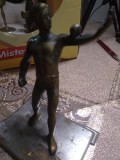 Statueta de Bronz masiv 12 cm h