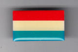 Insigna steag Luxemburg - Editions Atlas, cu pin, Romania de la 1950