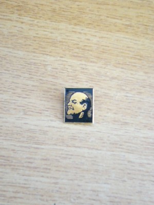 QW9 K 36 - Insigna - tematica personalitati comunism - fosta URSS - Lenin foto