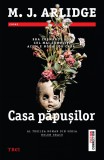 Casa papusilor | M.J. Arlidge, Trei