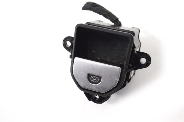 Buton fr&acirc;nă de m&acirc;nă LAND ROVER RANGE ROVER EVOQUE L538 2018 OEM: GJ32-2B623-AA 15530649