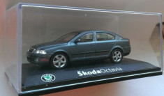 Macheta Skoda Octavia 2 Sedan (gri grafit) - Abrex 1/43 foto