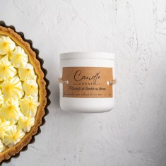 Lumanare parfumata handmade din ceara naturala de soia 100%, aroma Placinta de lamaie cu bezea, Recipient ceramic, 150 g
