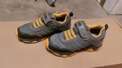 Adidași băieți Geox SP Waterproof mărimea 30 foto