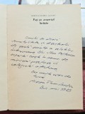 Pasi pe acoperisul fierbinte - Mircea Florin Sandru Contine dedicatie , data si semnatura autorului