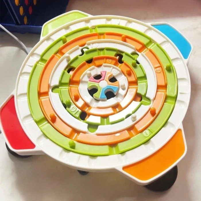 Joc logica - Cursa bilutelor PlayLearn Toys
