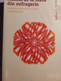 Mumia de la masa din sufragerie,j.kottler . 719