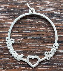 (79) PANDATIV DIN ARGINT, FORMA CERC CU INIMIOARA, INSCRIPTIE ISMAEL / SARA