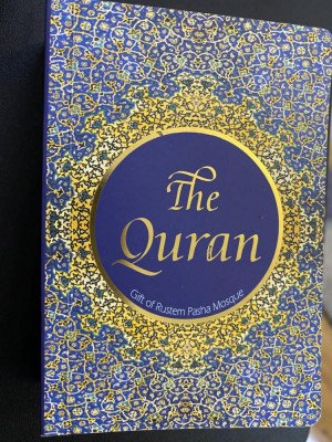 The Quran, translated by Maulana Wahiduddin Khan, edited by Farida Khanam foto