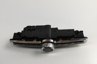 Buton player muzical VOLVO XC90 II 2020 OEM: 31346790 30379421 foto