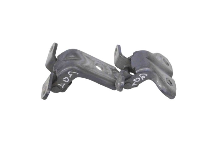 Balama ușă dreapta spate SSANGYONG TIVOLI 2016 22134424