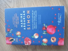 Narine Abgarian - Simon foto