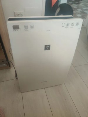 Purificator aer SHARP Plasmacluster KC-F32EU-W foto