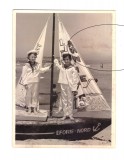Foto fetite marinar la Eforie Nord cu corabie, fara datare