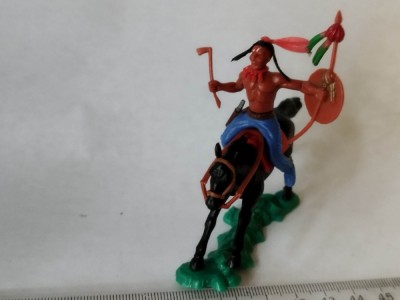 bnk jc Hong Kong Swoppet - indian calare cu sulita, scut si tomahawk foto