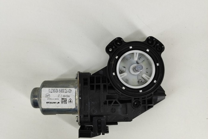Motor macara geam ușă dreapta spate TESLA MODEL 3 2019 OEM: 430106F0 21629207
