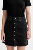Levi&#039;s fusta jeans culoarea negru, mini, evazati, 003RO