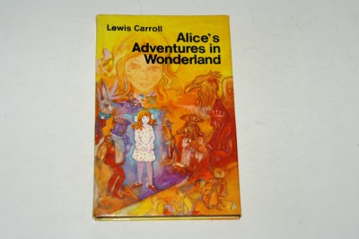 Alice&amp;#039;s adventures in wonderland - Lewis Carroll foto