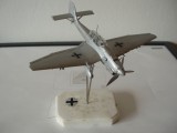 MACHETA / MODEL / DECOR AVION WW2 JU 87 STUKA Sc. 1:72 PE SUPORT ALABASTRU