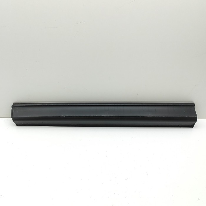 Bandou inferior ușă st&acirc;nga față MAZDA CX-5 KF 2025 OEM: KB7W-51-RB1