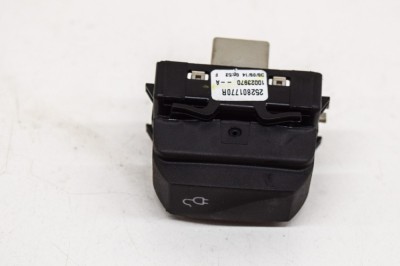 Comutator RENAULT ZOE BFM_ 2015 OEM: 10023970A,252801770R 11786125 foto