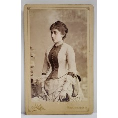 STUDIO ADELE , VIENA , DOAMNA ROSA ADAMUS , FOTOGRAFIE C.D.V. , 1884
