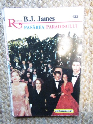 PASAREA PARADISULUI-B.J. JAMES foto
