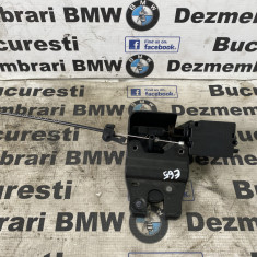 Broasca,incuietoare portbagaj originala BMW E61,E65,E66,E67,X6 E72